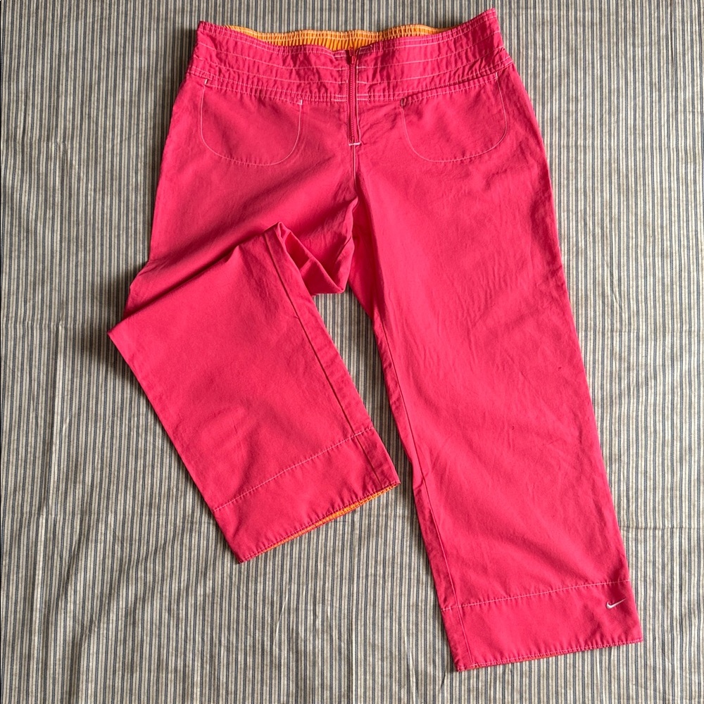 VINTAGE Nike Y2K Pink Windbreaker Capri Pants - Size M